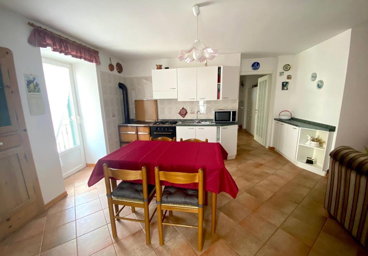Laghetto Delle Buse Home Brusago Exterior foto